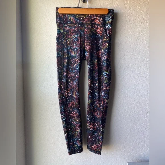 Lululemon Invigorate High-Rise Tight 25" Topography Multi, Size 6 - Picture 2 of 9